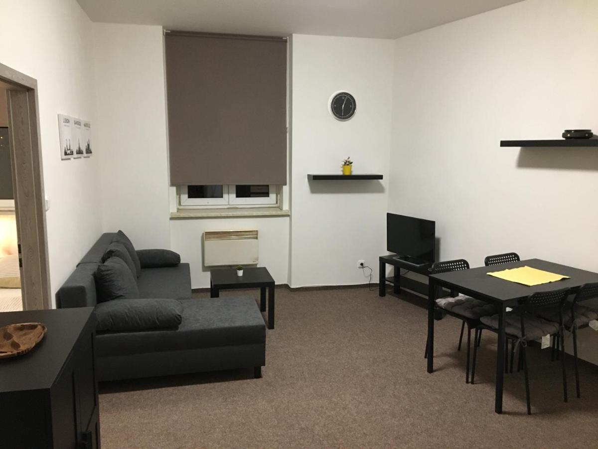 Apartmany U Muzea 데친 외부 사진
