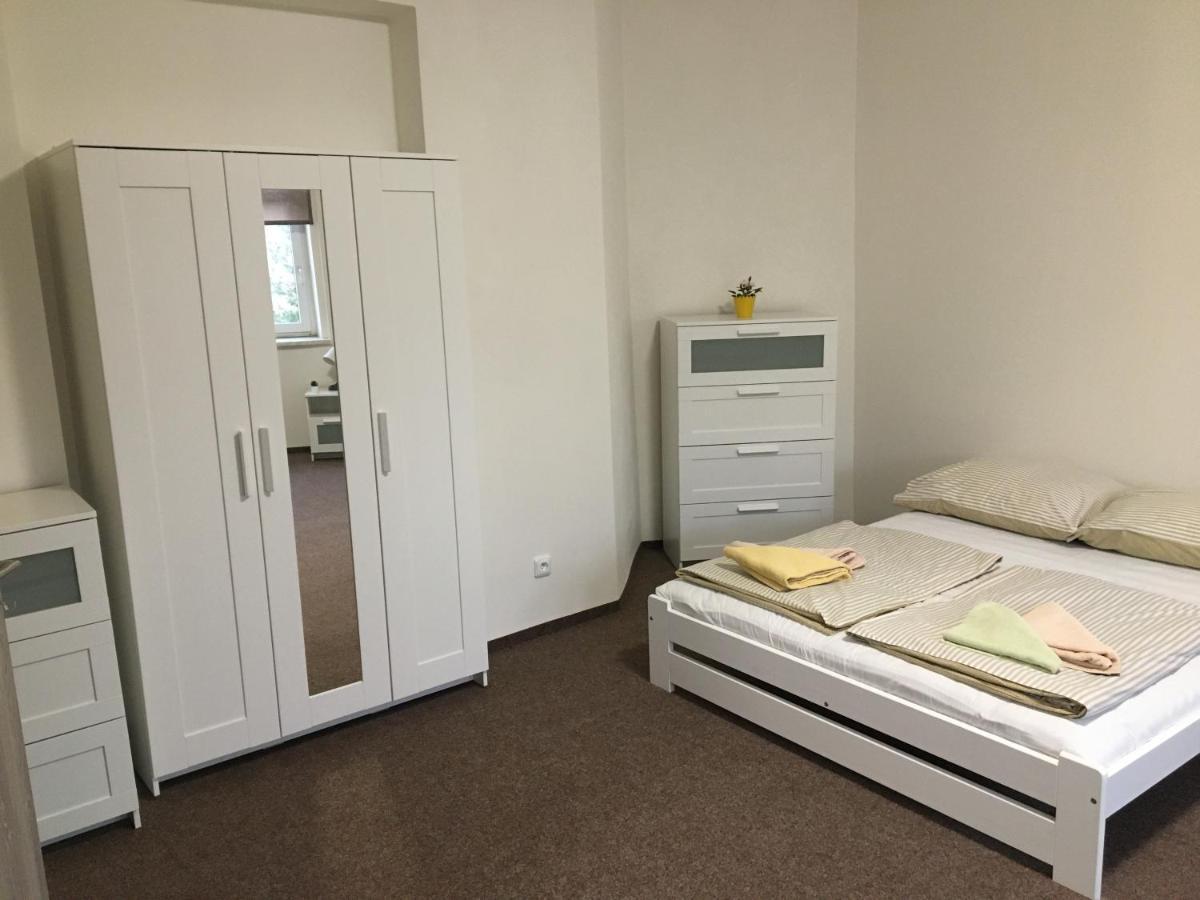 Apartmany U Muzea 데친 외부 사진